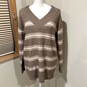 Loft sweater